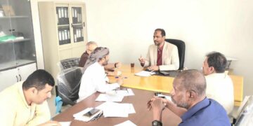 وكيل   المهرة  يشدد علي ضرورة معالجة ضعف المياه