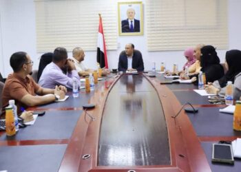 اجتماع في عدن يناقش سبل تطوير منظومة التجارة الخارجية وتنمية الصادرات الوطنية