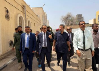الحالمي وبحيبح يفتتحان مشاريع صحية وحيوية في لحج