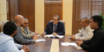 وزير الصحة يبحث  تطوير فرق الطوارئ الطبية الوطنية وتعزيز جاهزية القطاع الصحي للاستجابة للكوارث