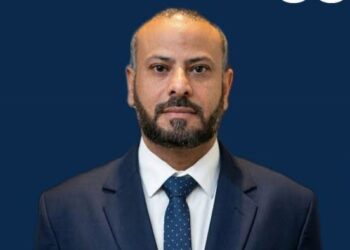 محافظ الضالع يصدر قراراً بإيقاف 10 قيادات وإحالتهم للتحقيق