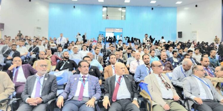 محافظ تعز يدشن أعمال الملتقى العلمي الجراحي الأول