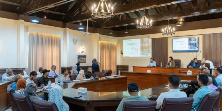 ورشة عمل حول إعداد الدليل الإرشادي للعمارة التقليدية في   عدن القديمة