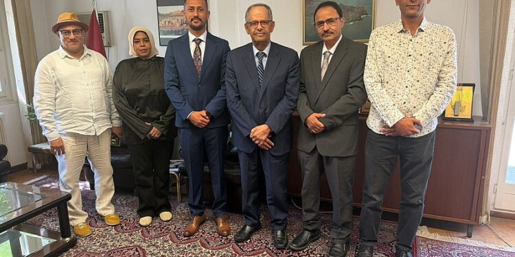 السفير مجور يلتقي الهيئة الإدارية الجديدة للجالية اليمنية في سويسرا