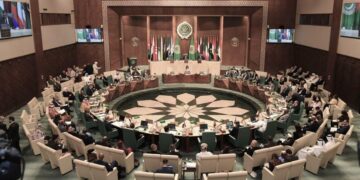مجلس الجامعة   العربية يعتمد مشروع قرار لدعم سيادة اليمن وإدانة الانتهاكات الإيرانية