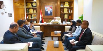 الخنبشي يطّلع على جهود إغاثة النازحين وتعزيز الاستجابة الانسانية