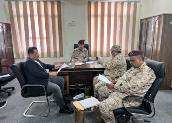 اجتماعان عسكري بعدن  و تعز يناقش ترتيبات تنفيذ  التعبئة العامة