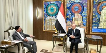 العليمي : عدم إفلات مرتكبي انتهاكات  لحقوق الإنسان جزء اصيل من معركة استعادة  الدولة