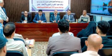 وزير النقل يفتتح دورة تدريب المدربين بمعهد الطيران المدني والارصاد بعدن