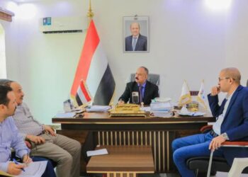 وزير النقل يناقش أوضاع مؤسسات الموانئ المحررة وسير النشاط الملاحي