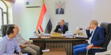 وزير النقل يناقش أوضاع مؤسسات الموانئ المحررة وسير النشاط الملاحي
