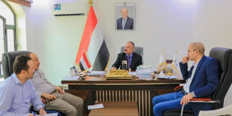وزير النقل يناقش أوضاع مؤسسات الموانئ المحررة وسير النشاط الملاحي