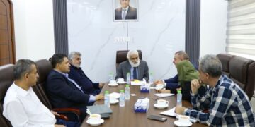 وزير التخطيط يبحث مع مسؤولين أمميين تعزيز الاستجابة الإنسانية للنازحين