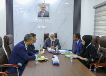 وزير التخطيط يبحث مع ممثلين أممين تعزيز التنسيق والاستجابة الانسانية للنازحين