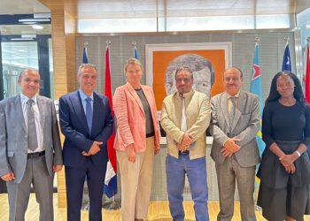 اللجنة الوطنية تبحث مع بعثتي الاتحاد الأوروبي والهولندية بجنيف مستجدات اوضاع حقوق الانسان