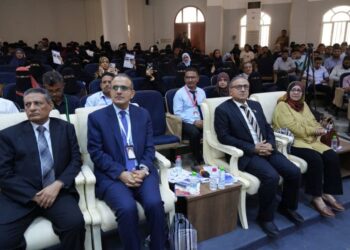 كلية الصيدلة بجامعة عدن تنظم يومها العلمي الخامس