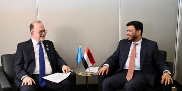 عبدالله العليمي يبحث مع نائب مديرة اليونيسف تعزيز حماية الأطفال  في اليمن