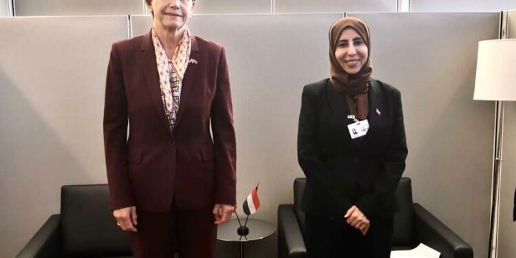 وزيرة الخارجية تستعرض مع نظيريها اللاتفية والبرتغالي تداعيات تصعيد مليشيات الحوثي على أمن اليمن