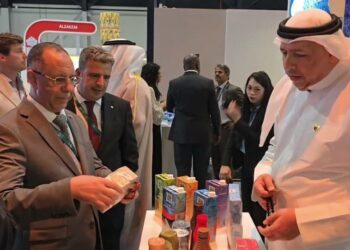 وزير الصناعة يؤكد أهمية تعزيز الشراكة بين القطاع الخاص اليمني و الخليجي
