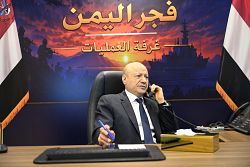 العليمي يطمئن على  المحرمي والصبيحيو الزنداني إثر الهجوم الإرهابي على قصر معاشيق “