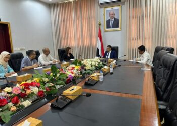 وزير الدولة يبحث مع مسئولين اممين تعزيز الاستجابة لطوارئ النزوح