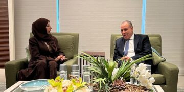 وزيرة الخارجية تبحث مع نظيرها المصري تطورات الأوضاع في اليمن والأمن الإقليمي