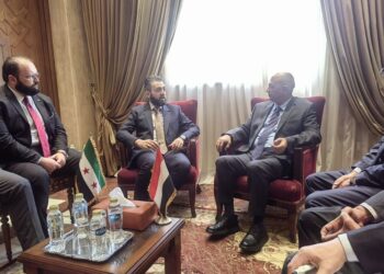 الشرجبي يبحث مع وزير الإدارة المحلية والبيئة السوري تعزيز التعاون البيئي