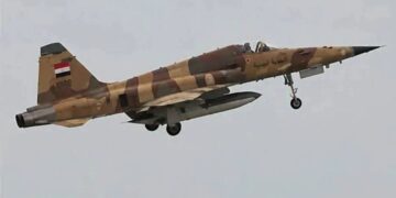 الطيران الحربي ينفذ 20 غارة استهدفت تحركات وتعزيزات وآليات وتجمعات المليشيات   بتعز