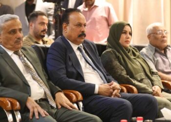 وزير الأشغال   يدشن ورشة حول تعزيز المرونة المجتمعية في عدن