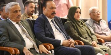 وزير الأشغال   يدشن ورشة حول تعزيز المرونة المجتمعية في عدن