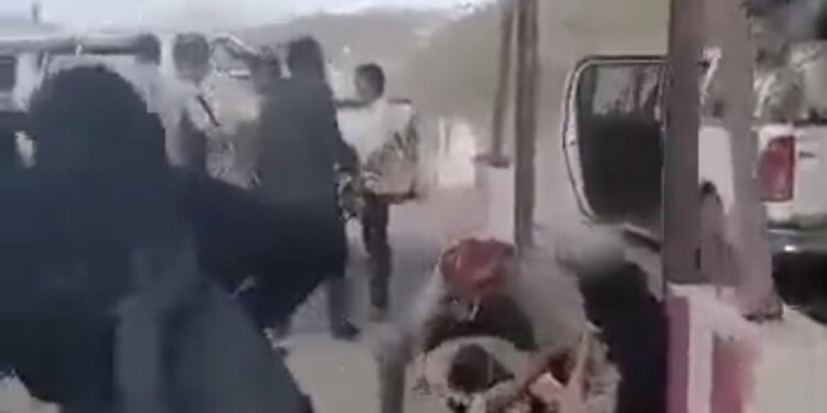 مقتل مدني واصابة 5 اخرين ففي قصف حوثي لتقطه الهنجر  بتعز