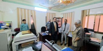 وزير الخدمة المدنية يؤكد استكمال إجراءات صرف غلاء المعيشة للمتقاعدين
