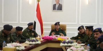 وزير الداخلية يناقش   المستجدات الأمنية والتعبئة العامة