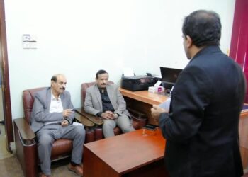 محافظ شبوة يعلن ارتفاع حصيلة شهداء معسكر تدريب المستجدين إلى 73 شهيدا