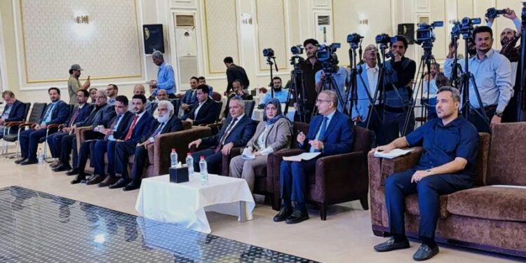 وزراء يستعرضون إنتهاكات المليشيا  في تعز ويطالبون بموقف دولي لتصنيفها منظمة إرهابية